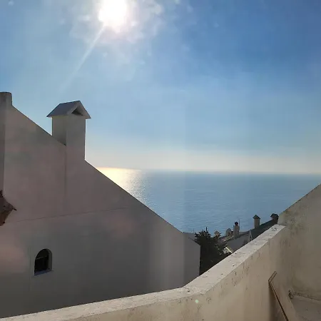 Sun شقة